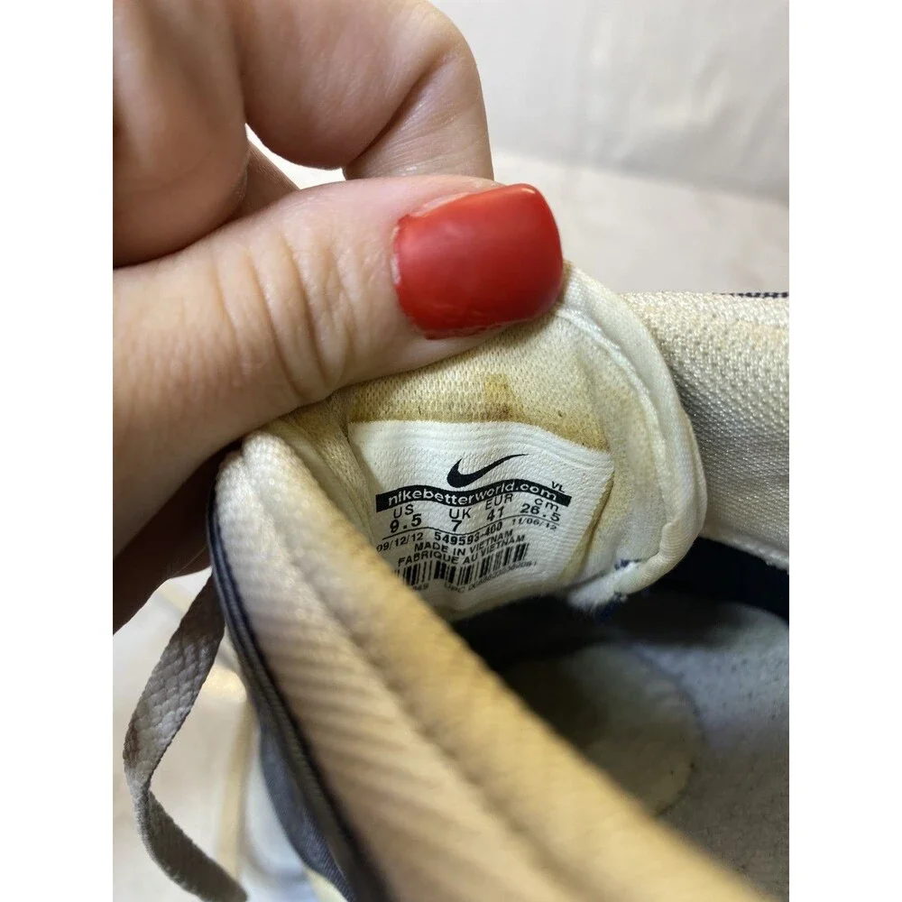 Nike 